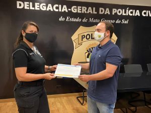 Delegada do Dracco recebe Moção de Congratulação da Câmara de Campo Grande