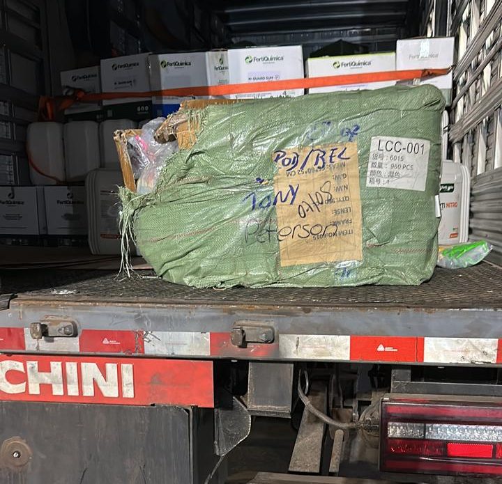 Policiais civis apreendem carga de contrabando que seria levada para São Paulo