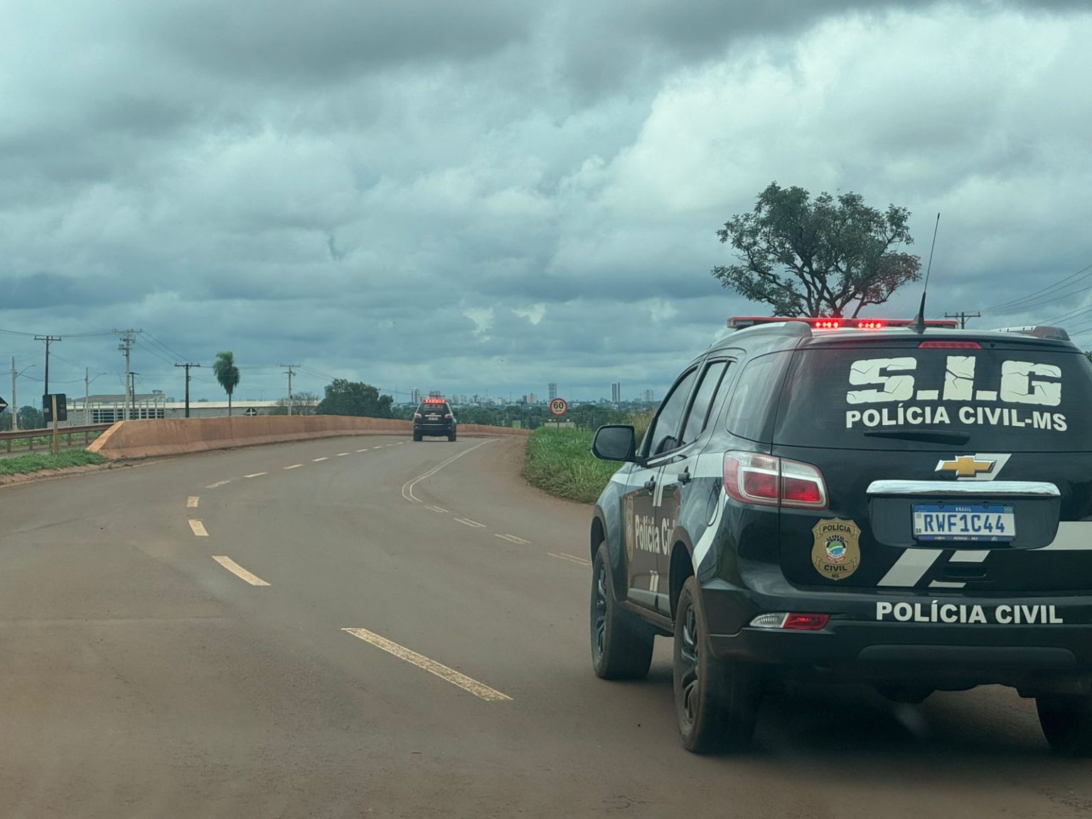 Jovens presos por latrocínio de padre em Dourados