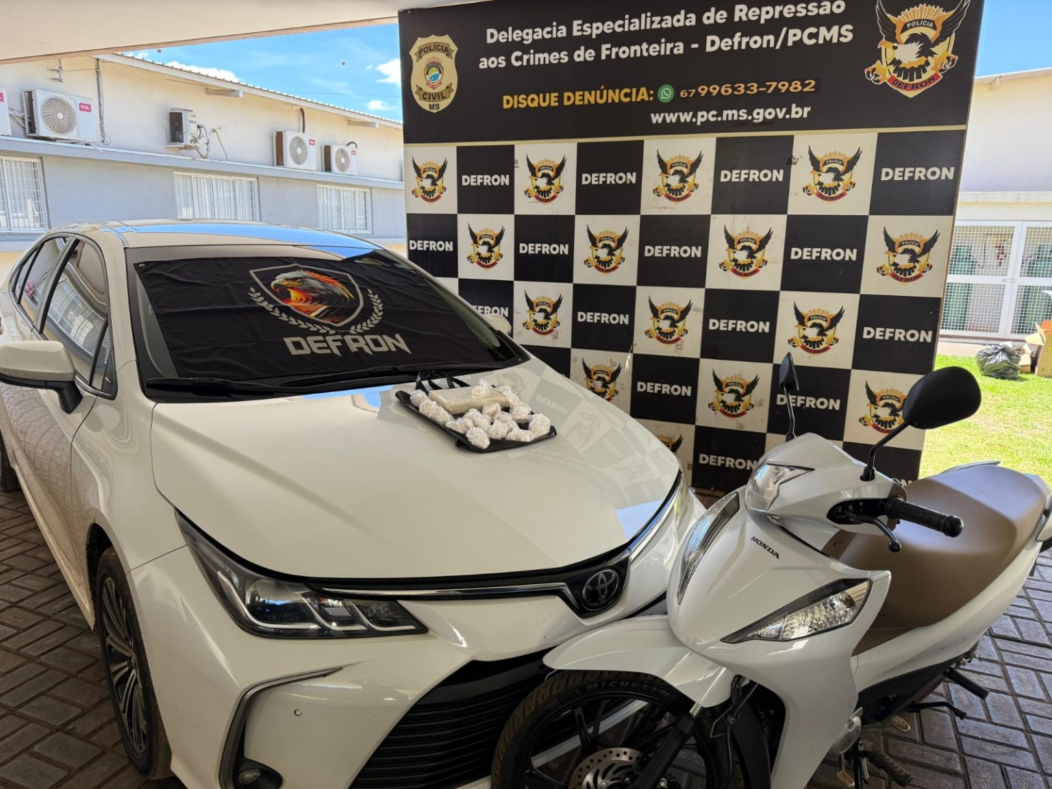 Apreensão de drogas em Dourados - DEFRON