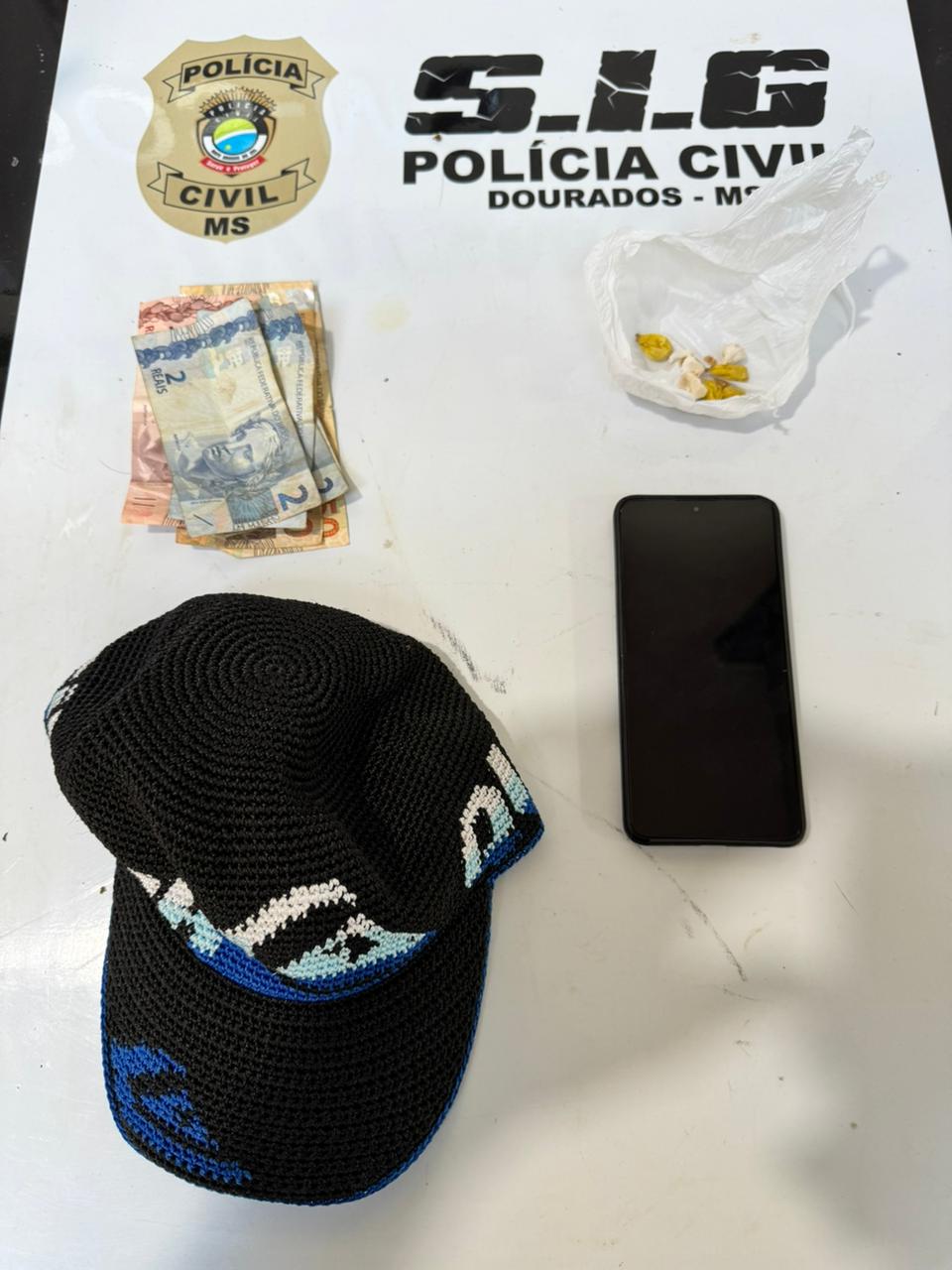 Polícia Civil prende em flagrante homem por tráfico de drogas em Dourados Polícia Civil prende em flagrante homem por tráfico de drogas em Dourados