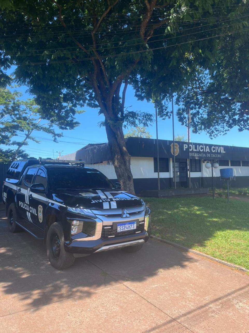 Polícia Civil prende em flagrante dois homens por crimes no contexto de violência doméstica em Tacuru Polícia Civil prende em flagrante dois homens por crimes no contexto de violência doméstica em Tacuru