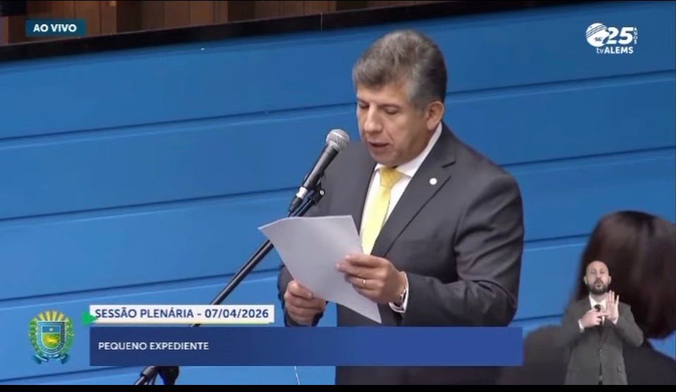 Policiais civis de Aparecida do Taboado recebem moção de aplauso na Assembleia Legislativa Policiais civis de Aparecida do Taboado recebem moção de aplauso na Assembleia Legislativa