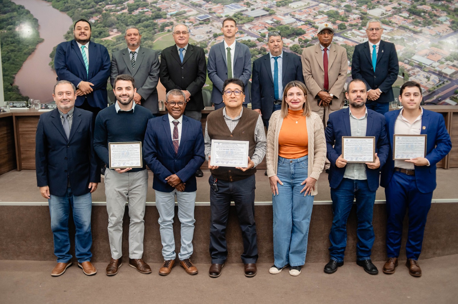 Agentes de Polícia recebem moção de aplausos da Câmara Municipal de Anastácio Agentes de Polícia recebem moção de aplausos da Câmara Municipal de Anastácio